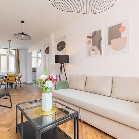 Charming Through-Apartment Renovated And Equipped! Marcq-en-Baroeul Kültér fotó