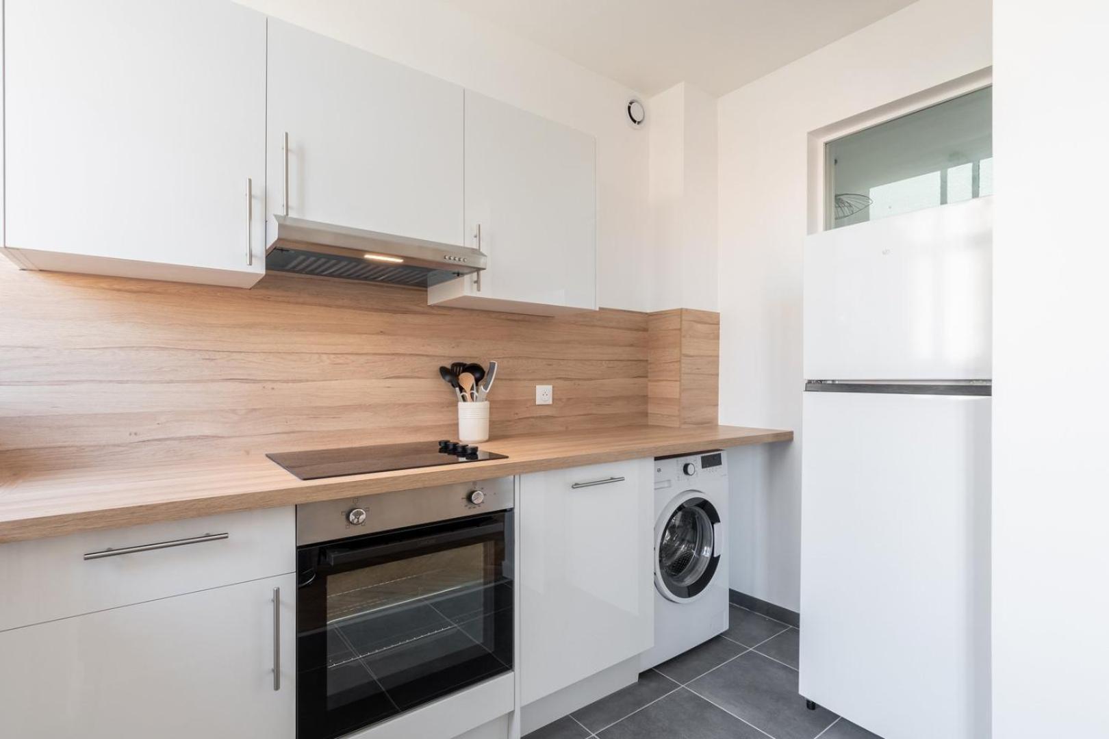 Charming Through-Apartment Renovated And Equipped! Marcq-en-Baroeul Kültér fotó